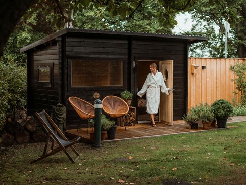 Geheim weekendje weg: Sauna in de tuin van het Künstlerhaus in Uelsen